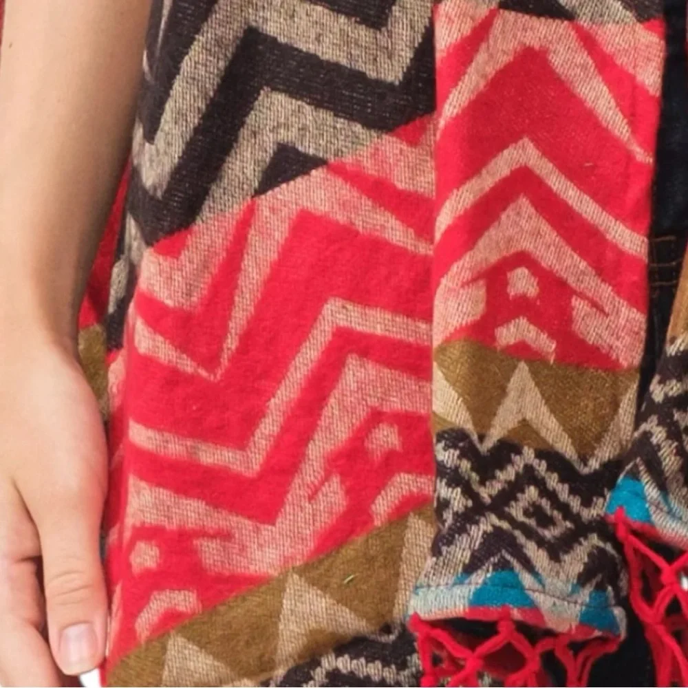 Raj Whitney Chevron Poncho